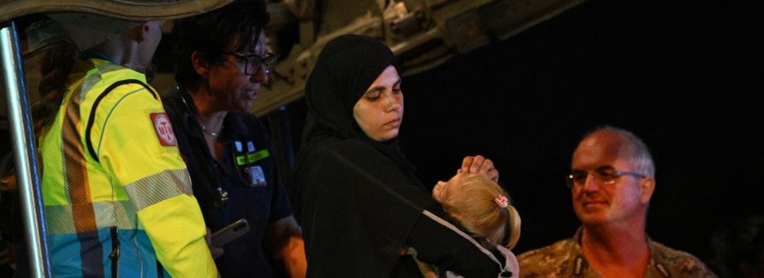 el-dilema-humanitario-que-londres-esconde-tras-30-pasaportes-medicos